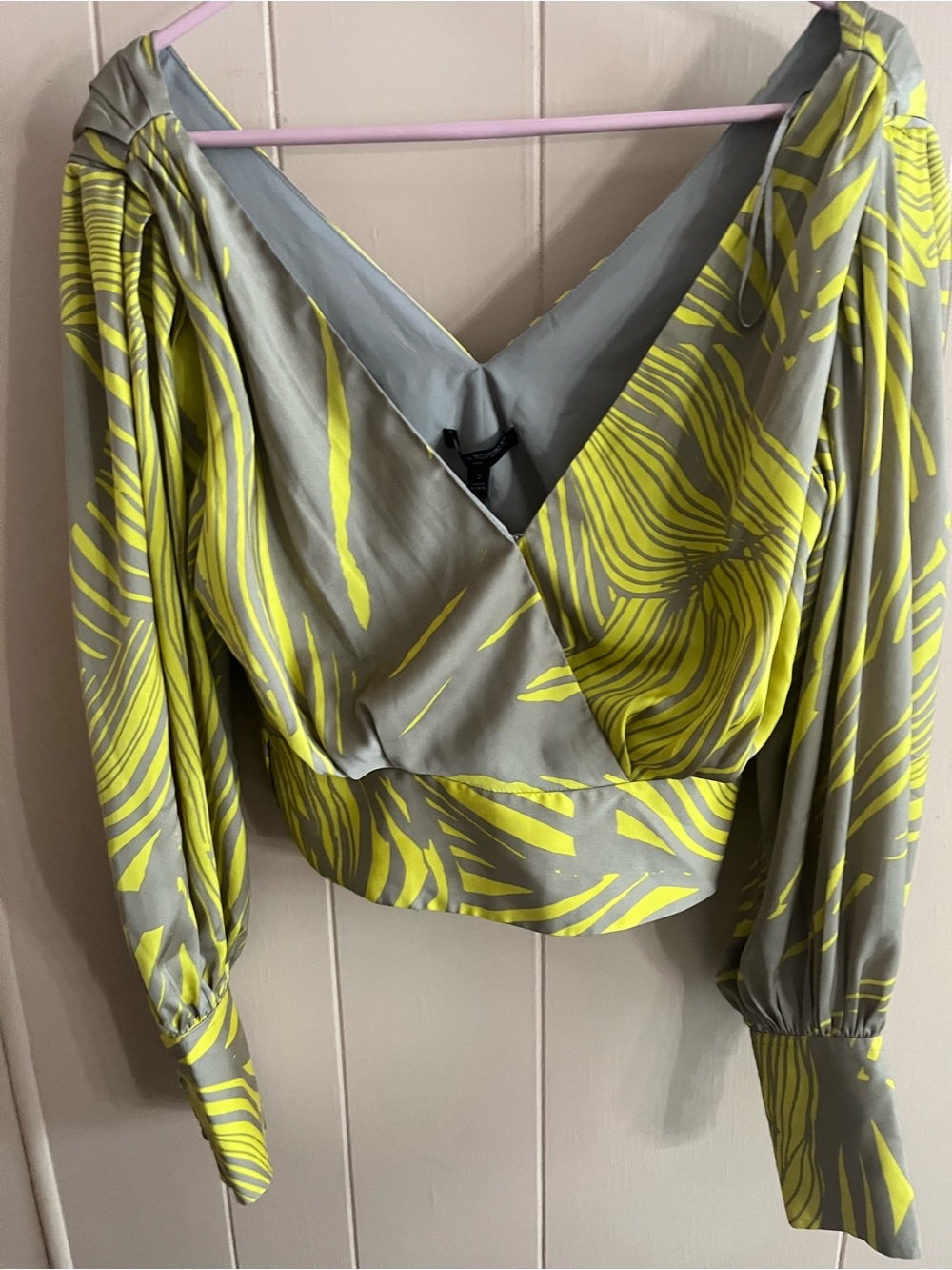 Womenās V-Neck Wrap Blouse in Lime and Gray